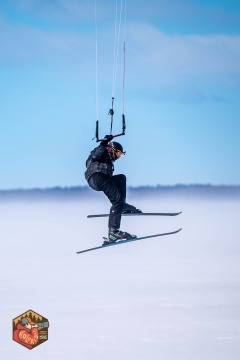2025-03-08-Z6-kiteboarding-155