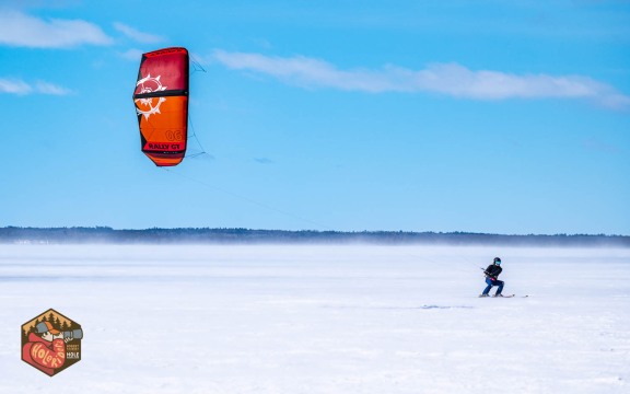 2025-03-08-Z6-kiteboarding-454
